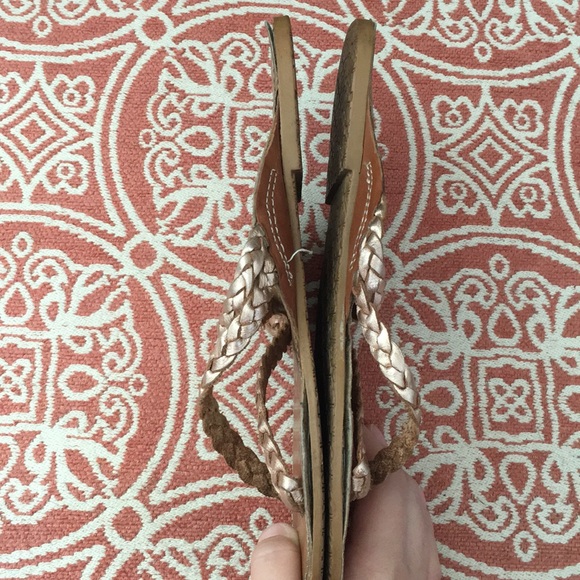 Roxy Braided Leather Strap Sandals - Picture 4 of 12